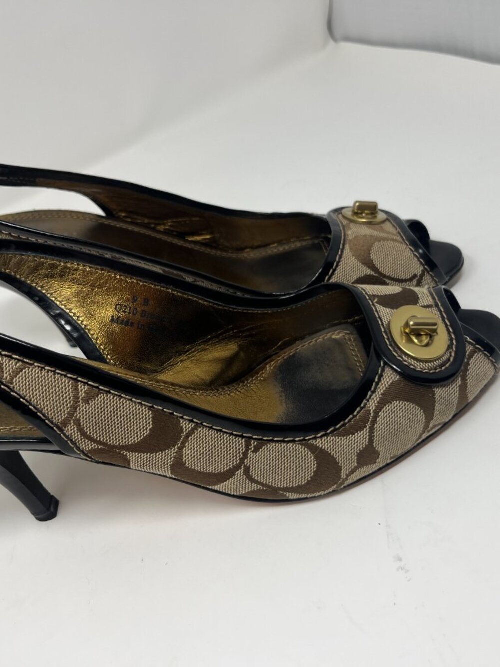 Vintage Coach Brook Signature Slingback Heels - Size 9 M - Picture 12 of 12
